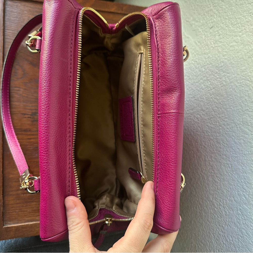 Coach Magenta Leather Shoulder Bag - Picture 4 of 6